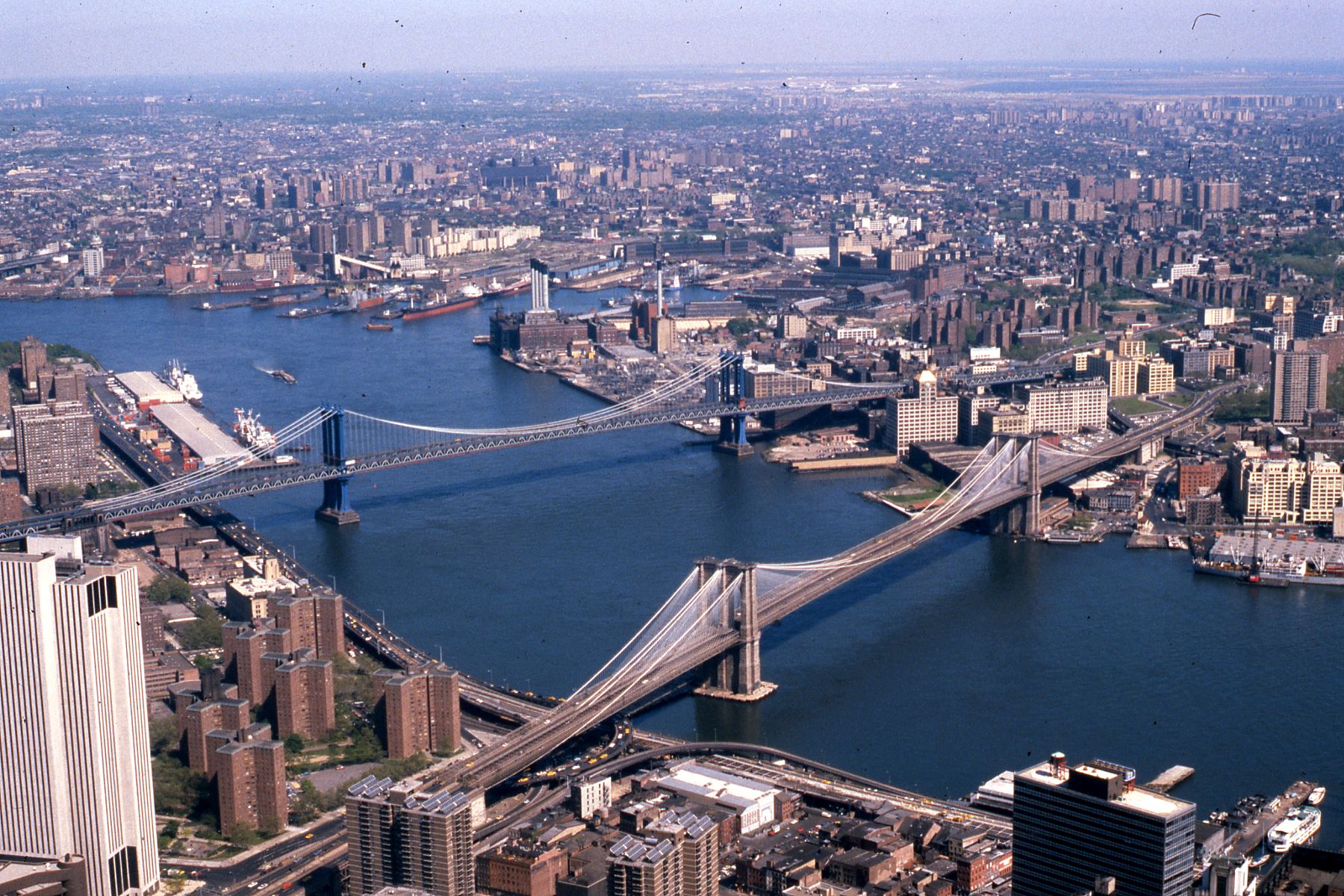 Brooklyn and Manhattan bridge on the East River